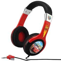 Peri_06_Headphones